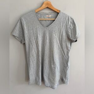 Orlebar Brown Heathered Blue V-Neck T-Shirt  Tailored Fit Size M